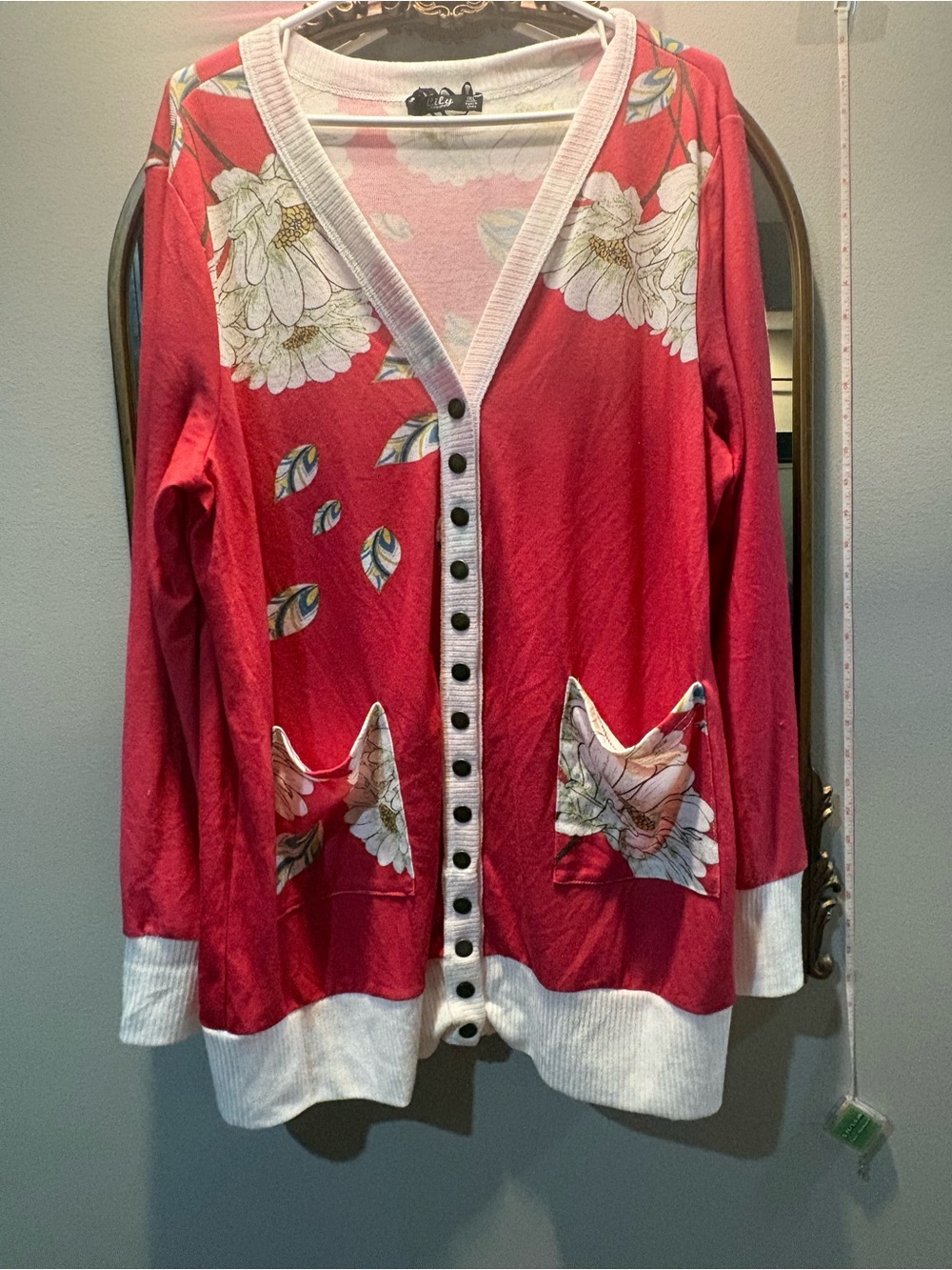 Lilly by Firmania Coral Pink Floral V-Neck Button Cardigan with White Trim